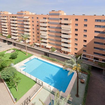 Alterhome Apartamento Con Piscina Maria Zambrano Malaga Bagian luar foto