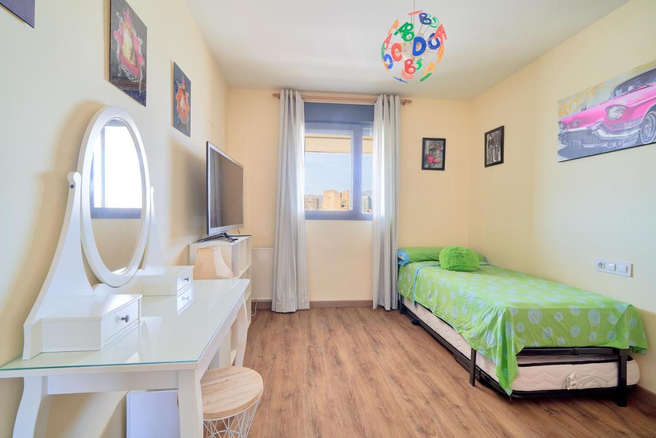 Alterhome Apartamento Con Piscina Maria Zambrano Malaga Bagian luar foto